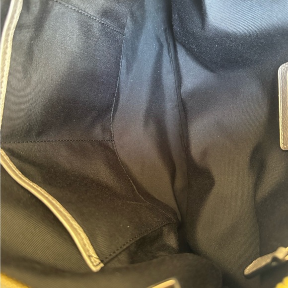 Coach hobo Crossbody bag metallic silver NWOT - Picture 5 of 17